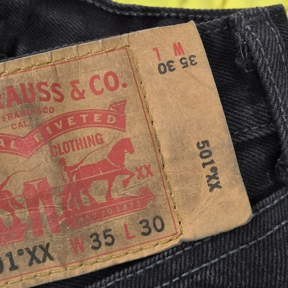 Levis ***stains item